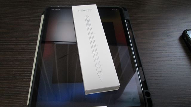 iPadと未開封ApplePencil